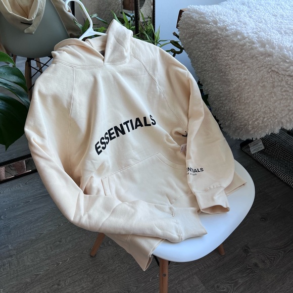 ☁️Authentic Fear of God Essentials Cream Sweat Pants - Picture 15 of 17